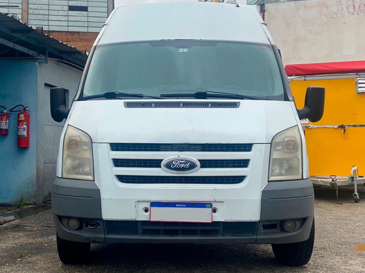 Ford Transit 350L, foto 2