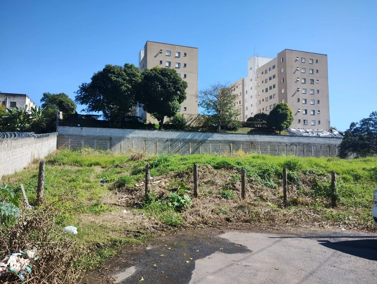 Terreno (Lote) – 710 m² – Lotes 19/20 Quadra A – Pindamonhangaba/SP